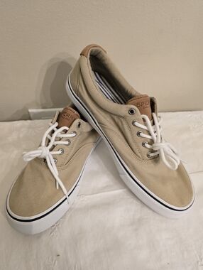 Sperry Men's Striper II CVO Canvas Sneakers in a Salt-Washed Chino Color 11.5
